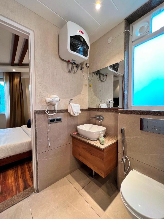 מוסורי Hotel La Eden מראה חיצוני תמונה