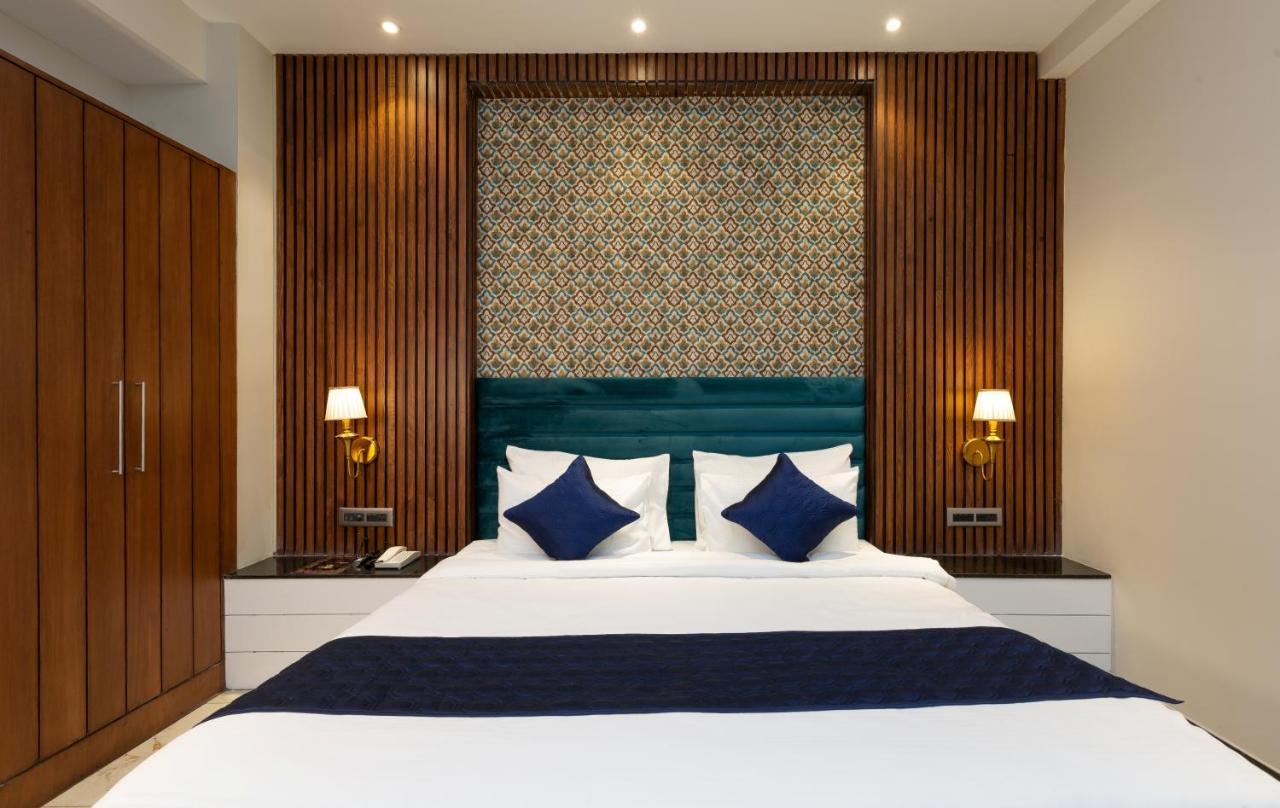 מוסורי Hotel La Eden מראה חיצוני תמונה